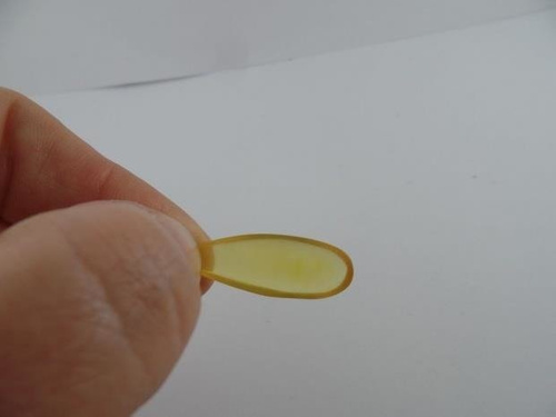 KABOSZON KSZTAŁT SOPLA KOLOR CYTRYNOWY NATURALNY